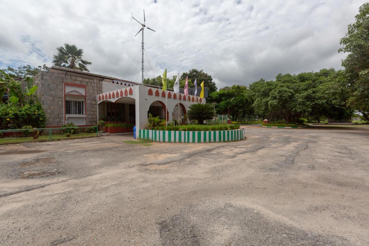 Kstdc Hotel Mayura Bhuvaneshwari Kamalapur Hampi Exterior photo