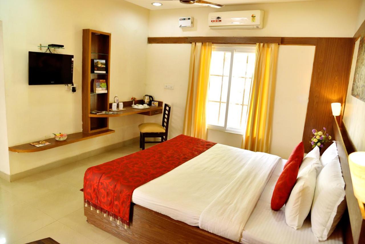 Kstdc Hotel Mayura Bhuvaneshwari Kamalapur Hampi Exterior photo
